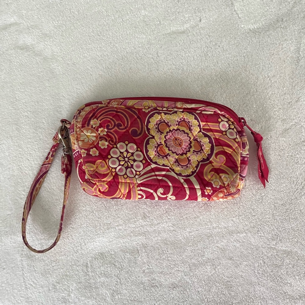 Vintage Vera Bradley Raspberry Fizz Wristlet
